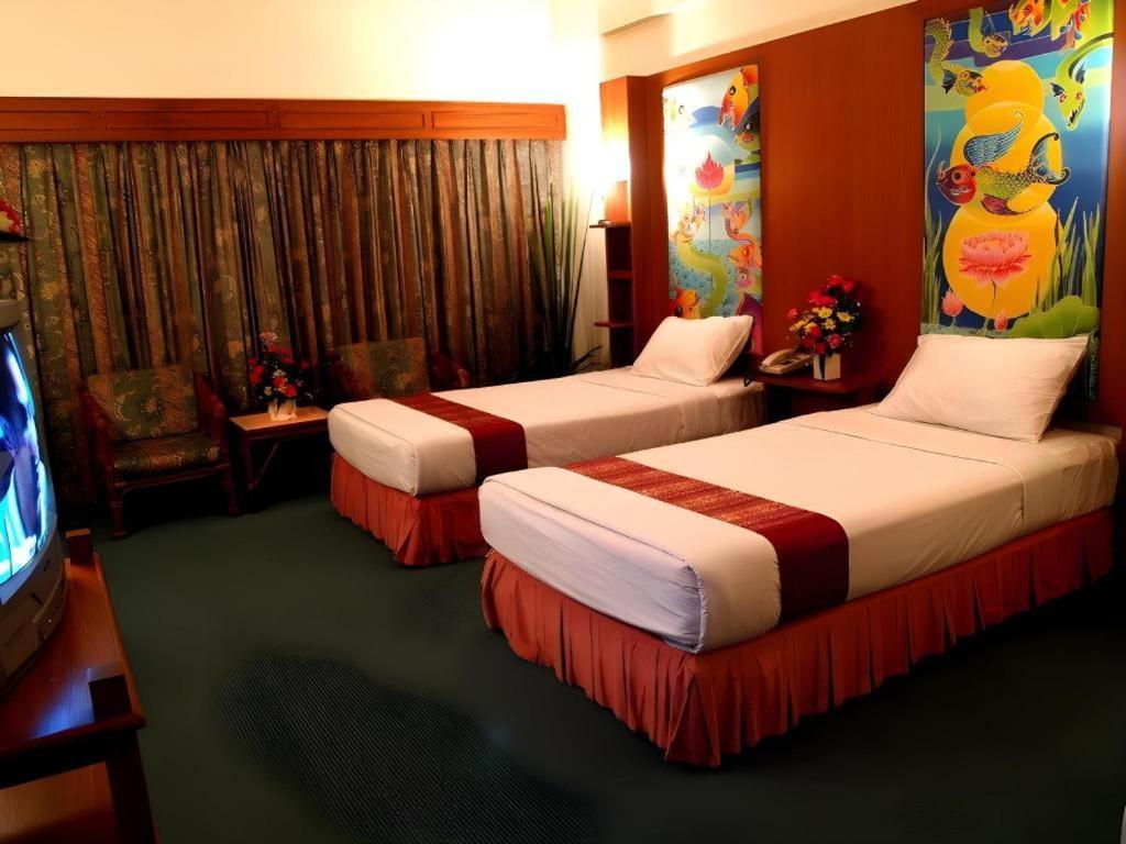 Pailyn Phitsanulok Hotel Eksteriør bilde