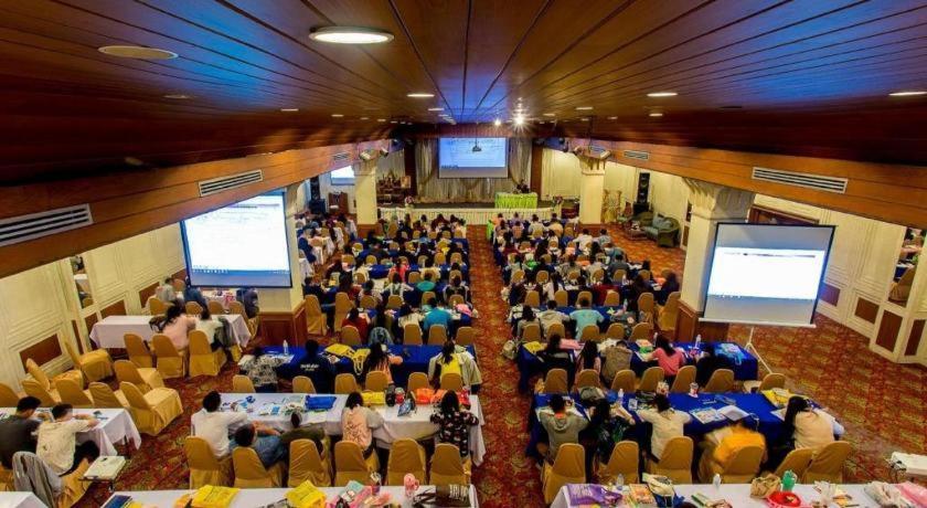 Pailyn Phitsanulok Hotel Eksteriør bilde
