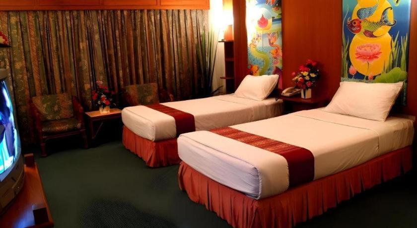 Pailyn Phitsanulok Hotel Eksteriør bilde